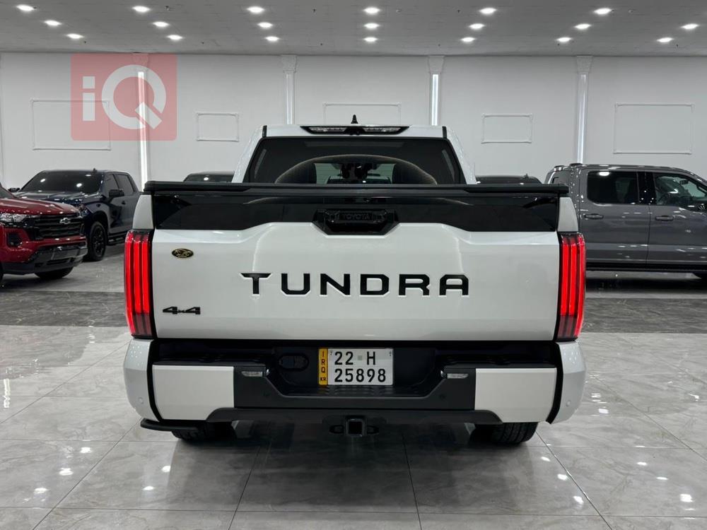 Toyota Tundra